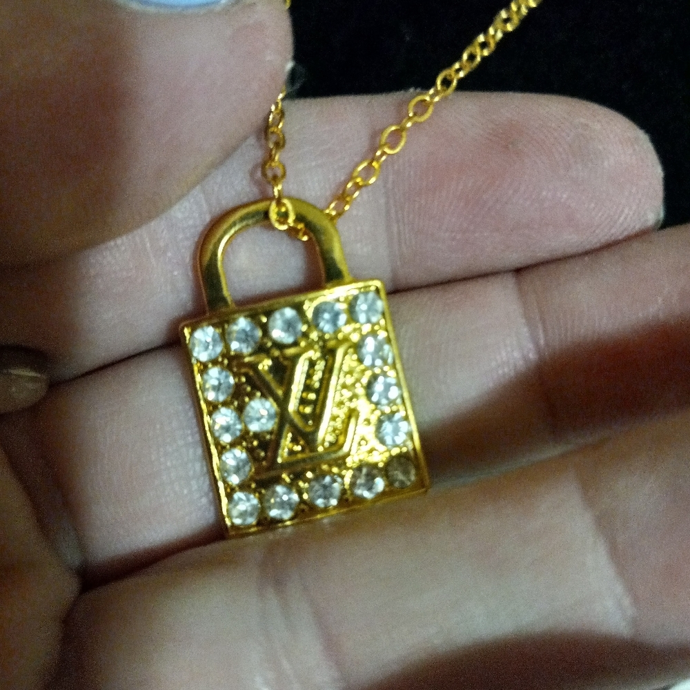Fashion necklace